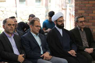 مراسم رونمایی از یادمان شهدای گمنام